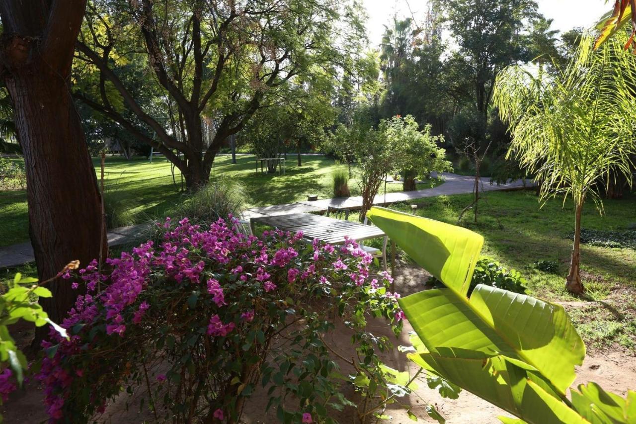 Bed and Breakfast La Vie En Rose à Aït Hamid Extérieur photo