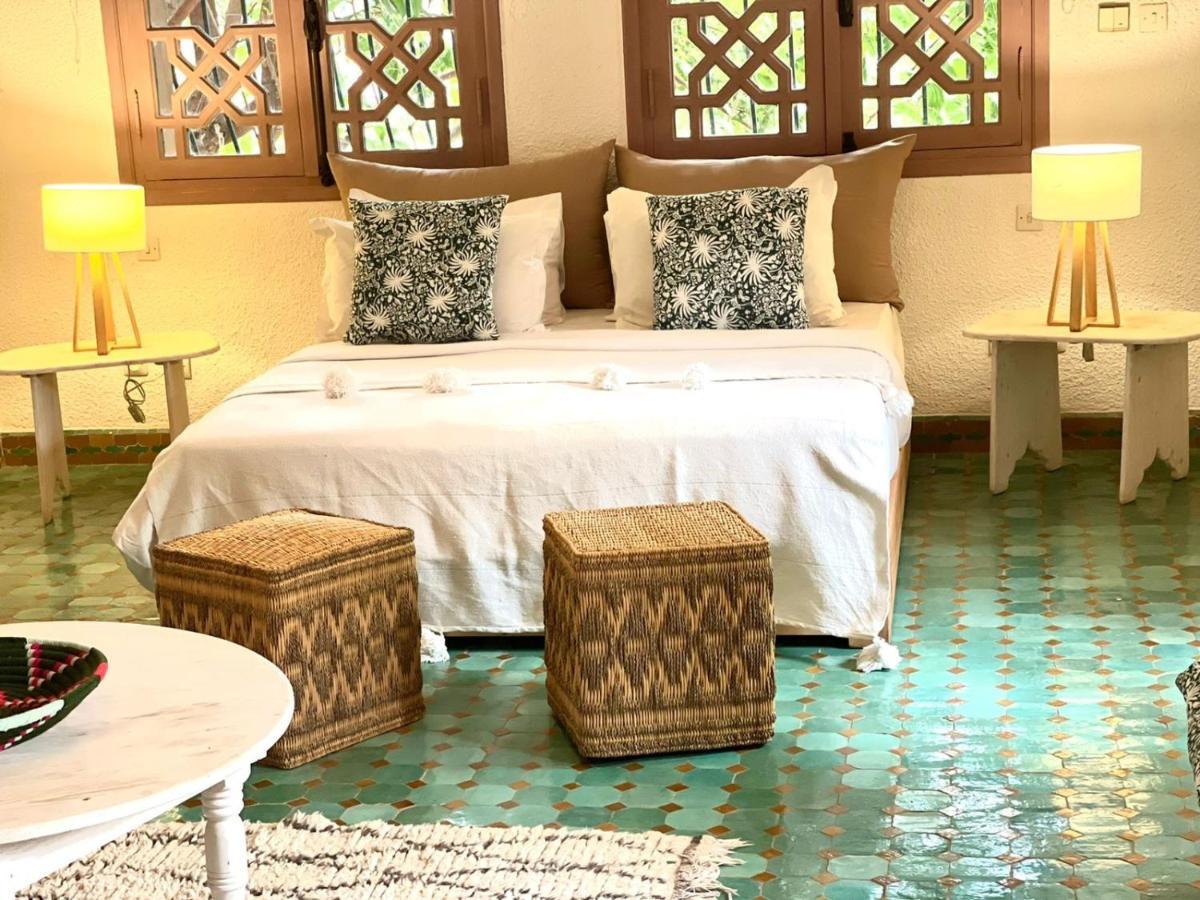 Bed and Breakfast La Vie En Rose à Aït Hamid Extérieur photo